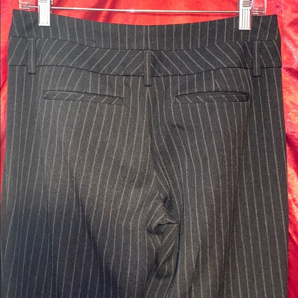 Express Gray & Black Stripe Design Dress Pants - Picture 3 of 4